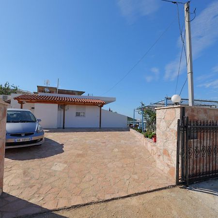 Guesthouse Blue Sky Ksamil Exteriér fotografie